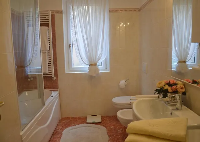 Casa Eleganza شقة